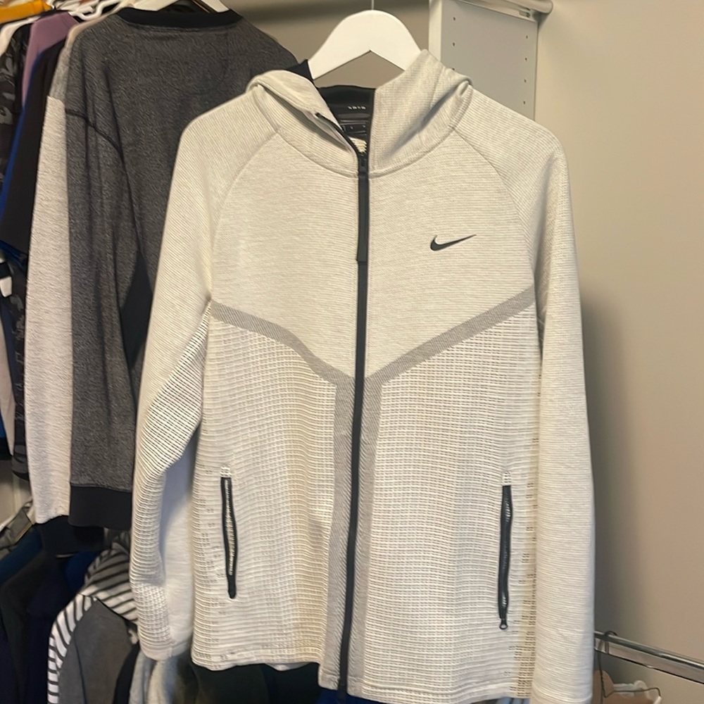 Nike track suit
